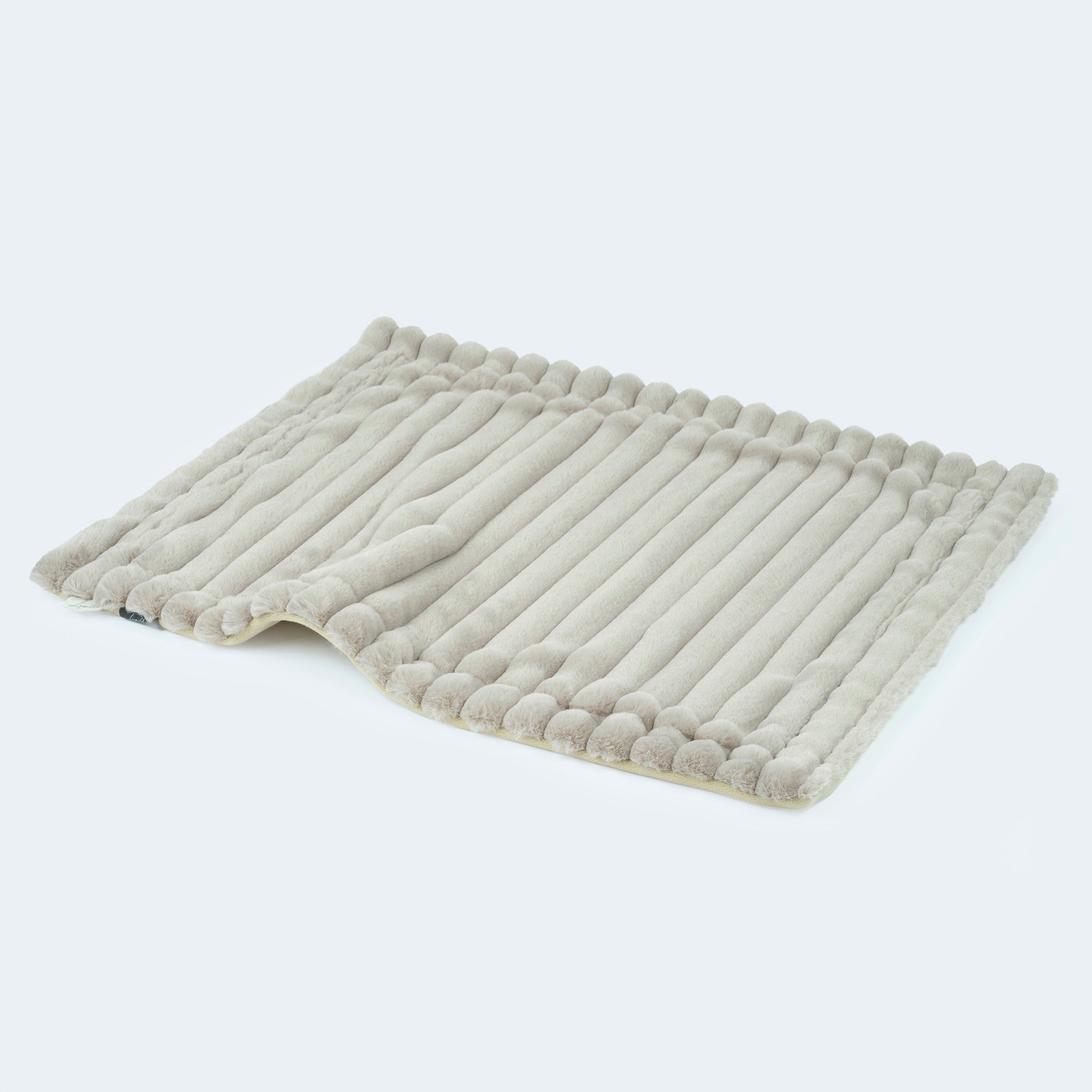 Dog blanket faux fur Leopold's oyster/beige