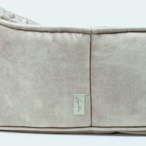 Dog bed for dachshunds and small dogs Velvet Oyster