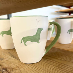 Gmundner x Leopold's Collection: Hand-painted ceramic mug with dachshund motif